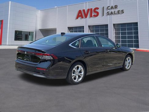 Used 2025 Honda Accord LX image 6