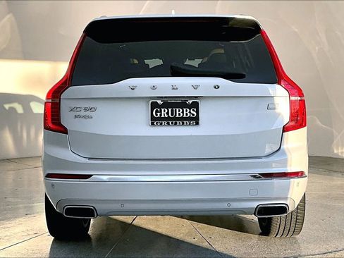 Used 2021 Volvo XC90 T8 Inscription w/ Protection Package Premier image 6