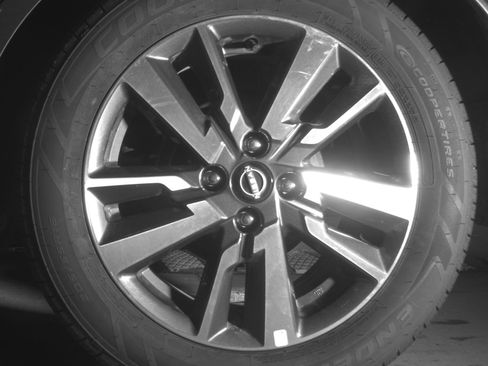 Used 2025 Nissan Versa SV image 14