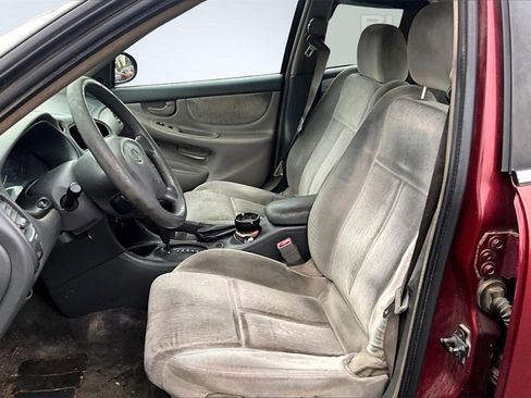 Used 2003 Oldsmobile Alero GL image 9