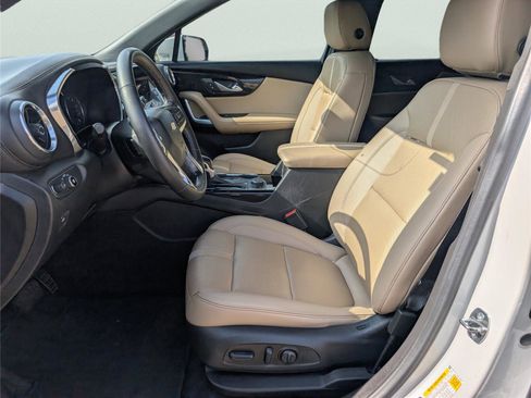 Used 2022 Chevrolet Blazer Premier image 9