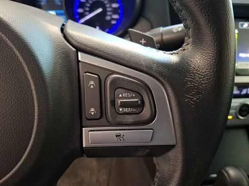 Used 2015 Subaru Legacy 2.5i Limited AWD/4WD image 22