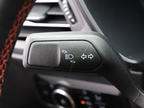 Used 2025 Ford Escape ST-Line Elite w/ Premium Technology Package image 36