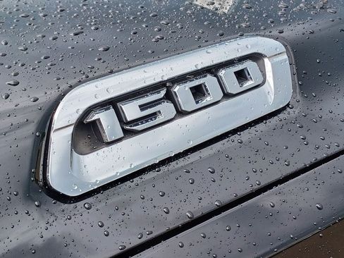 Used 2019 RAM 1500 Big Horn AWD/4WD image 6