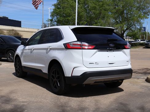 Used 2024 Ford Edge SEL image 4