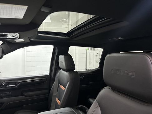 Used 2023 GMC Sierra 1500 AT4 w/ AT4 Premium Package image 35