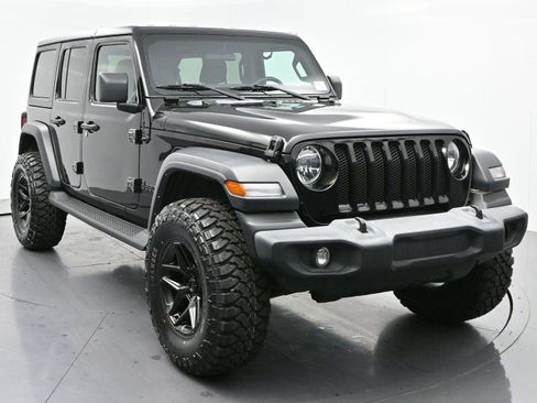 Used 2023 Jeep Wrangler Unlimited Sport AWD/4WD image 2