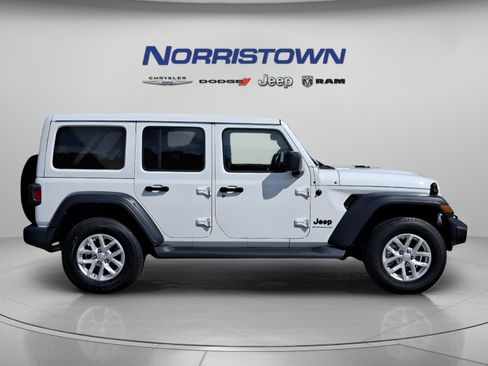 Certified 2023 Jeep Wrangler Unlimited Sport w/ Sun And Sound Package AWD/4WD image 7