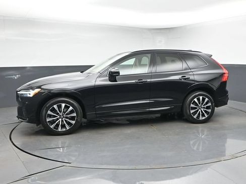 Used 2024 Volvo XC60 B5 Plus w/ Protection Package Premier AWD/4WD image 6
