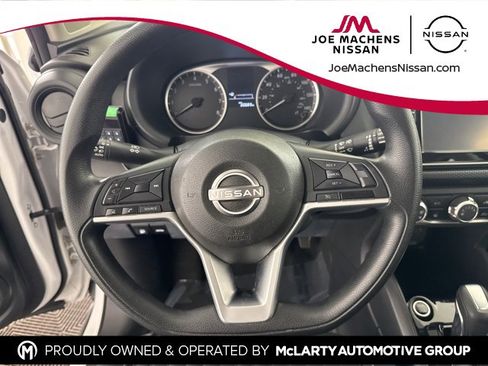 Used 2022 Nissan Kicks S image 26