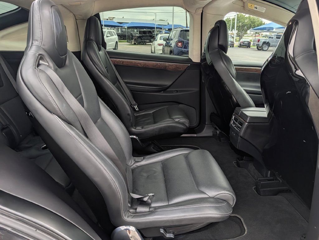 Used 2016 Tesla Model X P90D AWD/4WD image 30