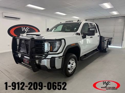 Used 2025 GMC Sierra 3500 Pro w/ Convenience Package image 1