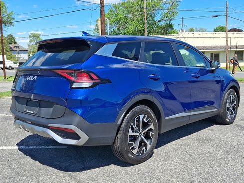 Used 2023 Kia Sportage EX FWD image 6