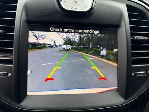 Used 2014 Chrysler 300 S image 24