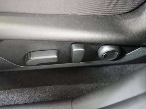 Certified 2024 Subaru Crosstrek 2.0i Premium image 21