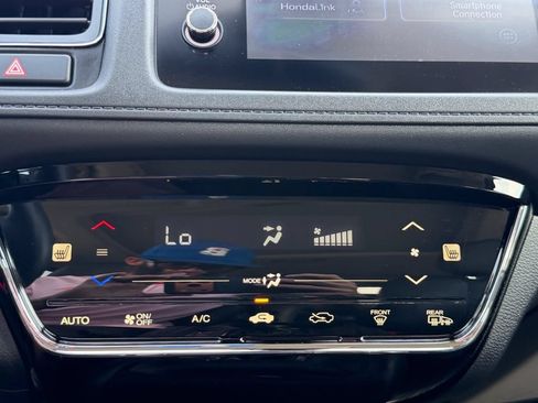 Used 2021 Honda HR-V EX-L image 23