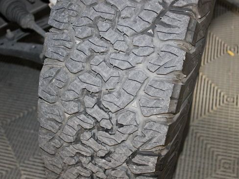 Used 2021 GMC Sierra 1500 AT4 w/ AT4 Premium Package image 25