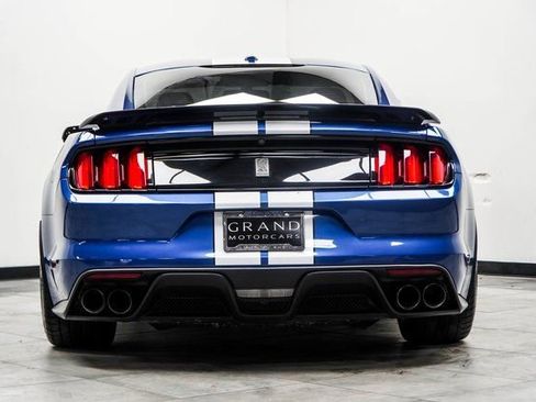 Used 2017 Ford Mustang Shelby GT350 image 12