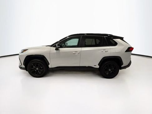 Certified 2023 Toyota RAV4 XSE AWD/4WD image 4
