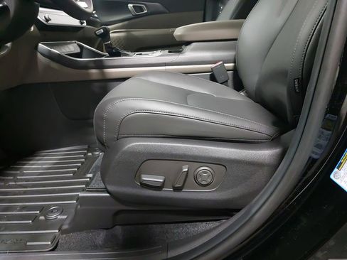 New 2026 Kia Carnival LXS image 31