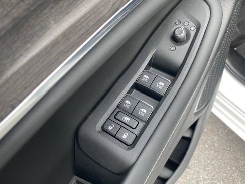 New 2025 Jeep Grand Cherokee Overland w/ Adv Protech Group III image 13