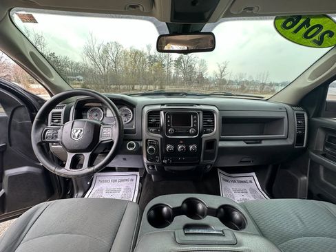 Used 2016 RAM 1500 Express w/ Black Ram 1500 Express Group image 15