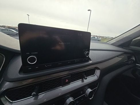 Used 2025 Acura Integra image 18