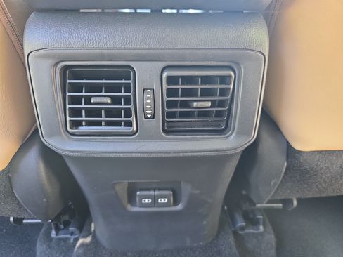 Used 2024 Toyota RAV4 Limited w/ Advanced Technology Package FWD image 12