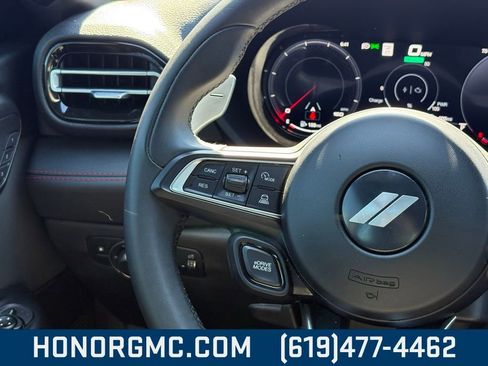 Used 2024 Dodge Hornet R/T image 27