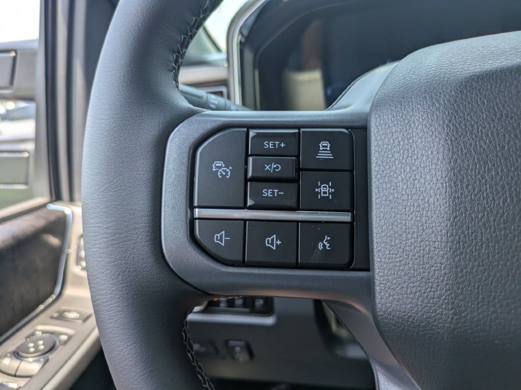 New 2026 Ford F350 Lariat w/ Lariat Premium Package AWD/4WD image 31