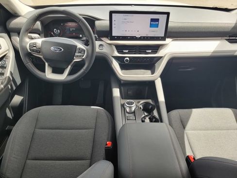 Used 2026 Ford Explorer Active RWD image 14