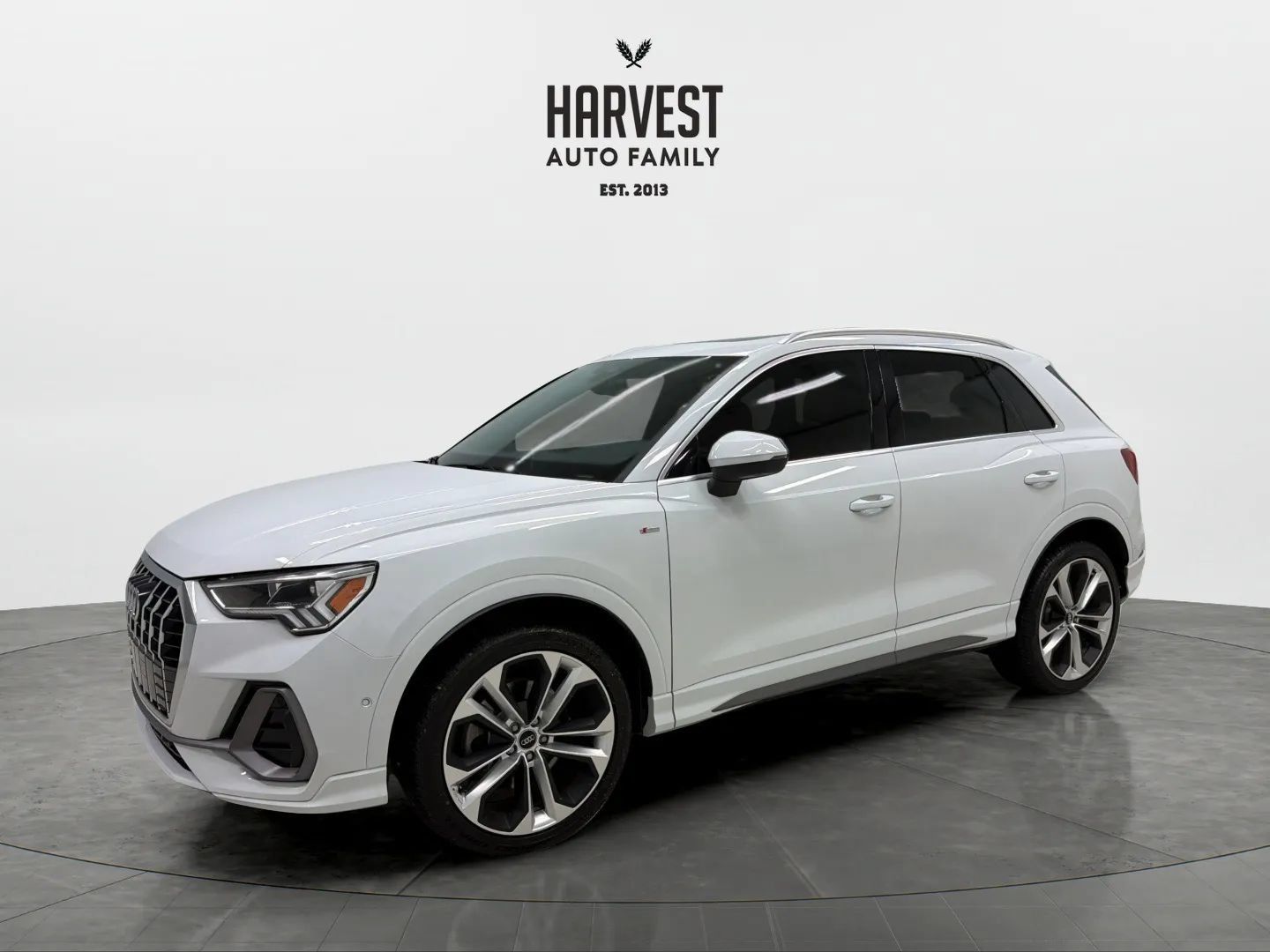 Used 2020 Audi Q3 2.0T Prestige w/ Prestige Package AWD/4WD image 1