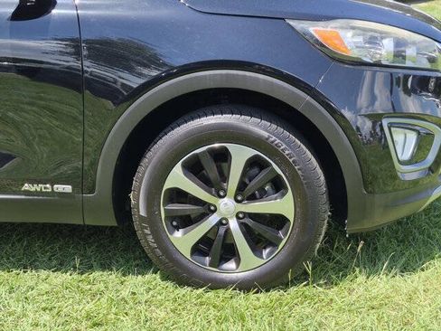Used 2017 Kia Sorento EX AWD/4WD image 10