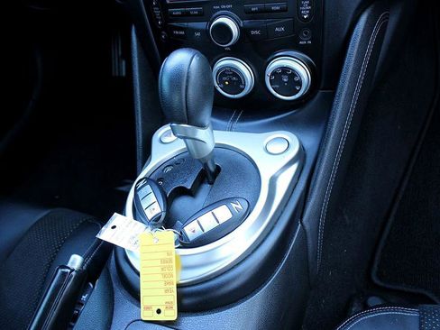 Used 2012 Nissan 370Z Touring w/ Sport Pkg image 20