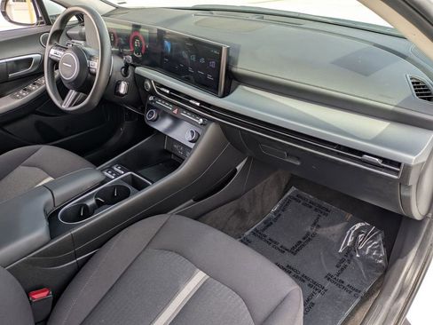 Used 2025 Hyundai Sonata SEL FWD image 29