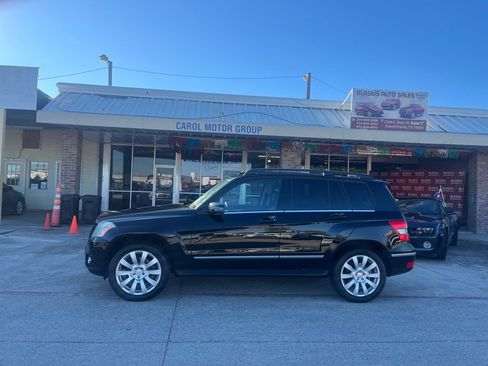 Used 2010 Mercedes-Benz GLK 350 2WD image 3