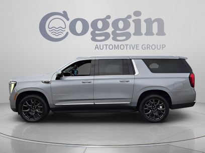 Used 2025 GMC Yukon XL Elevation