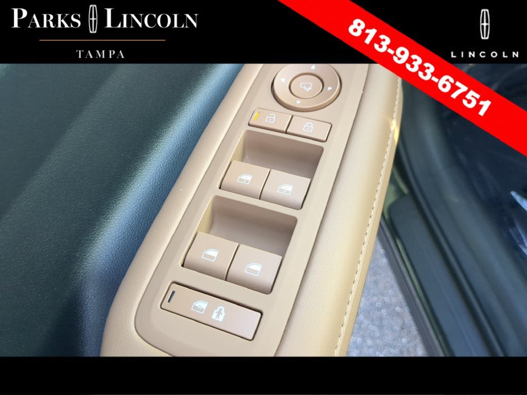 Used 2024 Hyundai Santa Fe Limited FWD image 17