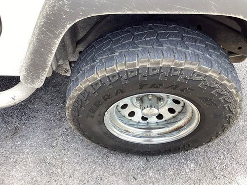 Used 2006 Jeep Wrangler X AWD/4WD image 9