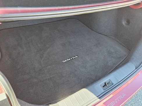 Used 2023 Nissan Sentra SV image 9