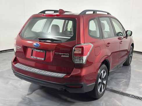 Used 2017 Subaru Forester 2.5i w/ Alloy Wheel Package AWD/4WD image 5