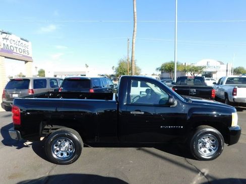 Used 2009 Chevrolet Silverado 1500 W/T w/ LS Package image 8