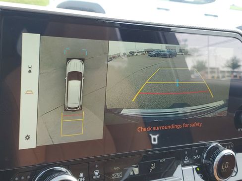 New 2026 Toyota Highlander Platinum AWD/4WD image 29