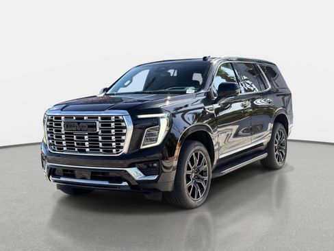 Used 2026 GMC Yukon Denali w/ Advanced Technology Package AWD/4WD image 7