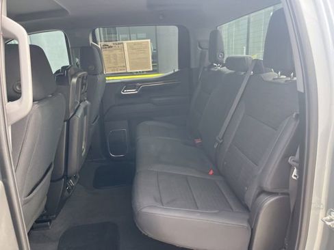Used 2023 Chevrolet Silverado 1500 LT image 27