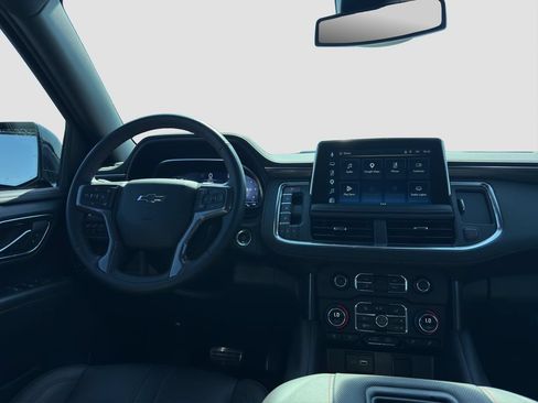 Used 2024 Chevrolet Tahoe RST w/ RST Performance Edition AWD/4WD image 14