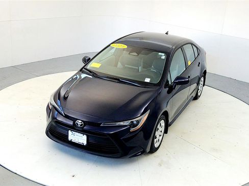 Certified 2024 Toyota Corolla LE image 14