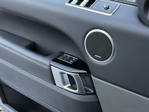 Used 2020 Land Rover Range Rover Sport HSE Dynamic image 33