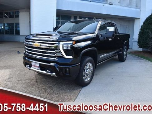 New 2026 Chevrolet Silverado 2500 High Country w/ High Country Premium Package AWD/4WD image 5