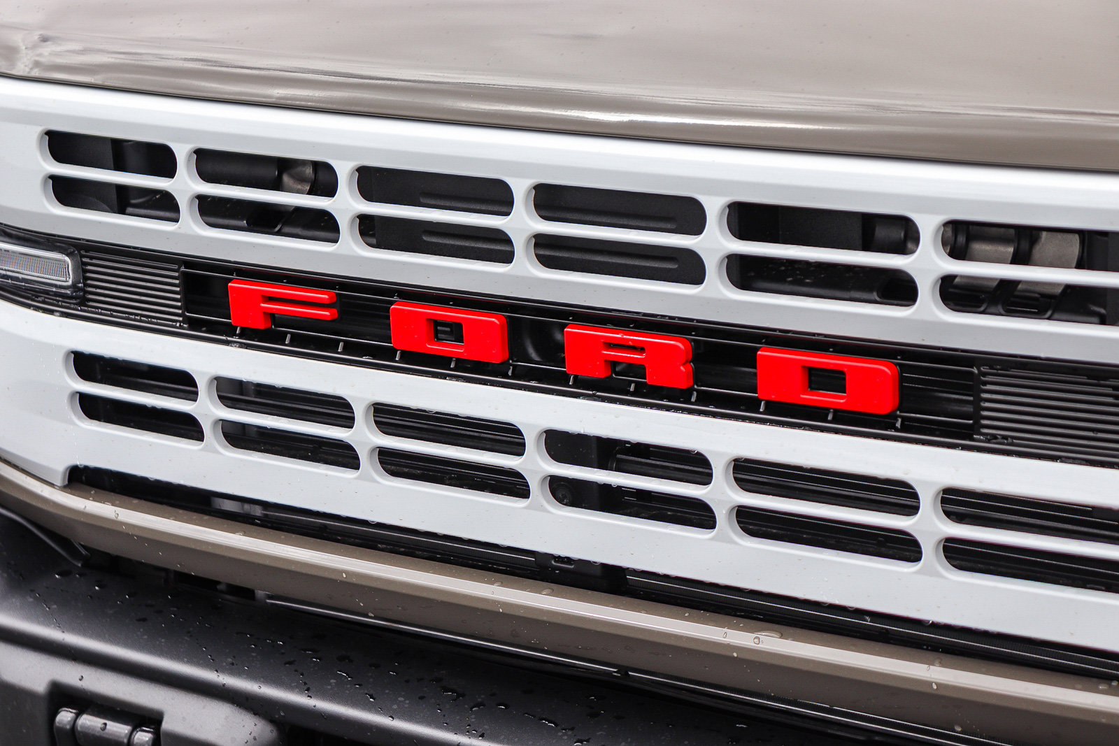 New 2026 Ford Bronco Heritage Edition AWD/4WD image 12